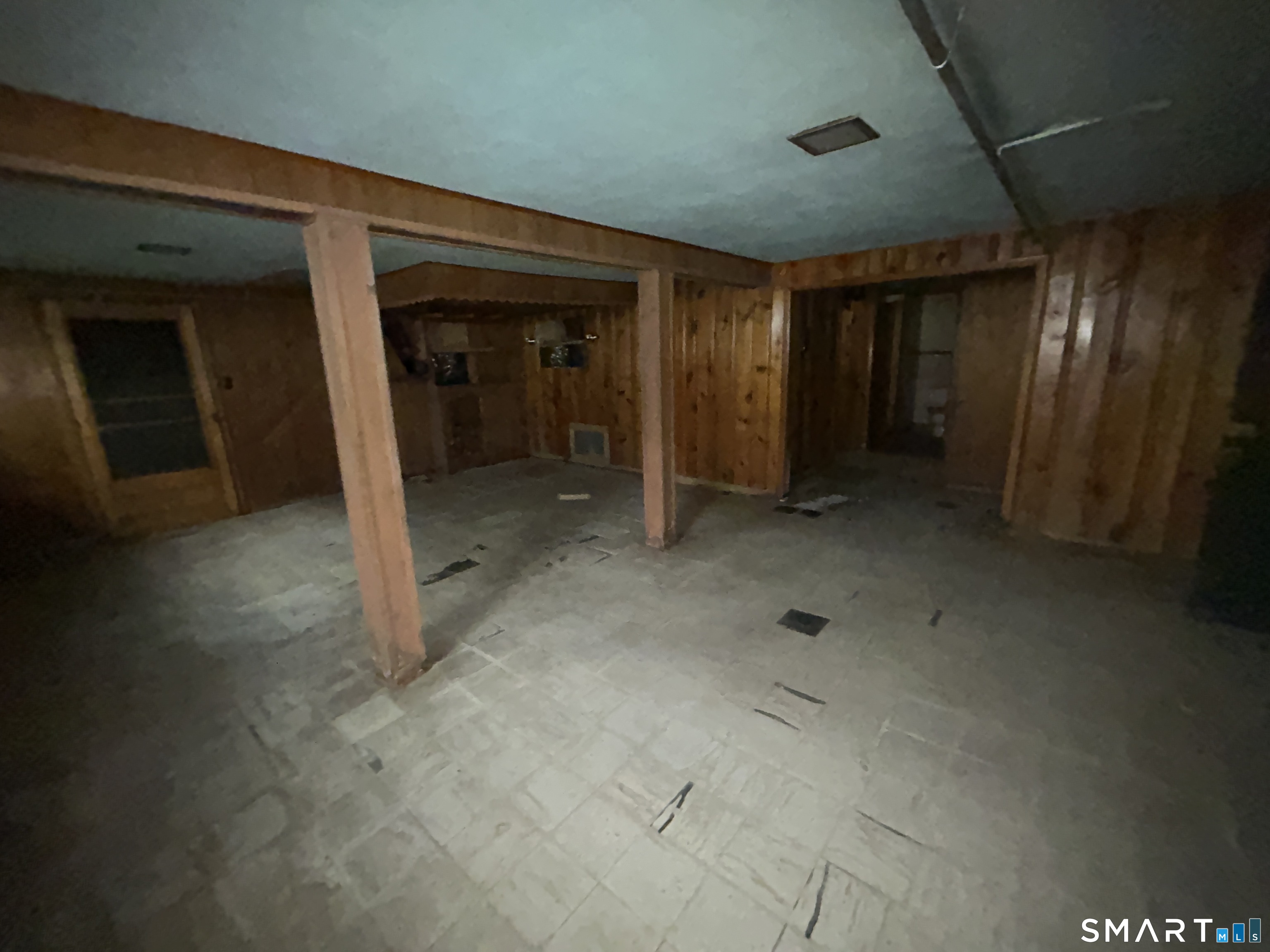 13 Jubrey Lane Windsor Locks CT 06096