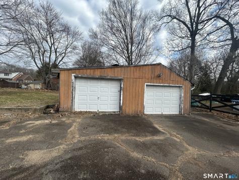 13 Jubrey Lane Windsor Locks CT 06096