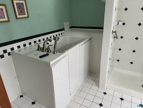 181 North Chestnut Hill Road Killingworth CT 06419