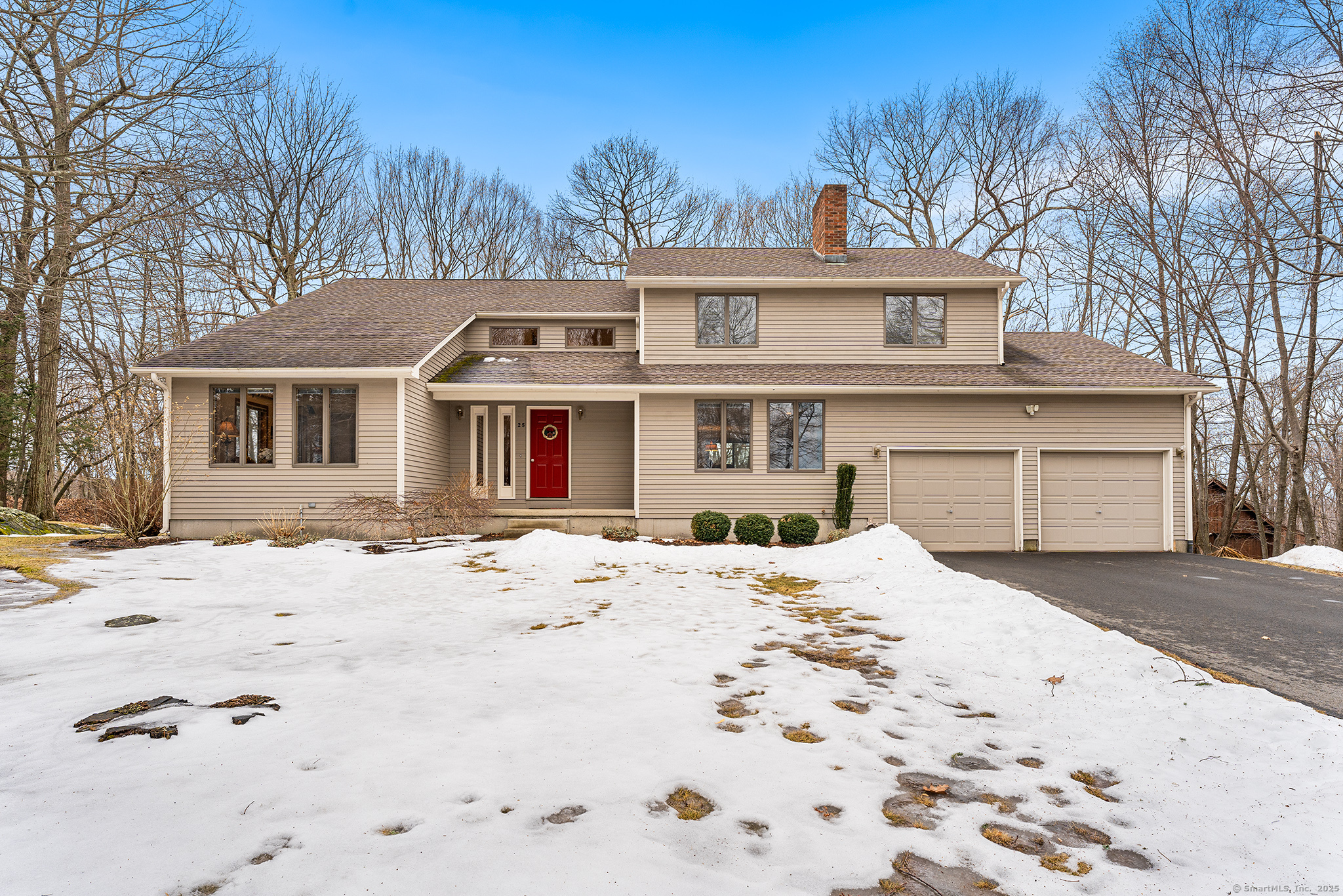 25 Laurel Crest Burlington CT 06013