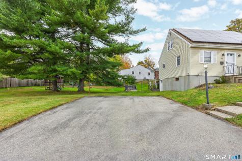 33 King Street Putnam CT 06260