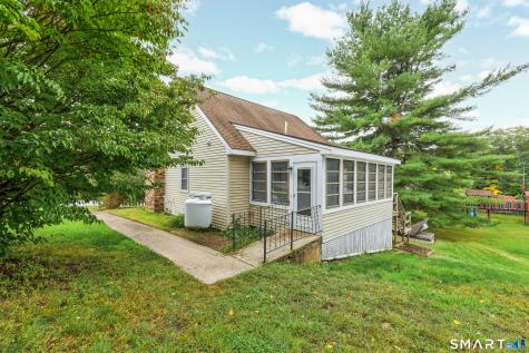 33 King Street Putnam CT 06260