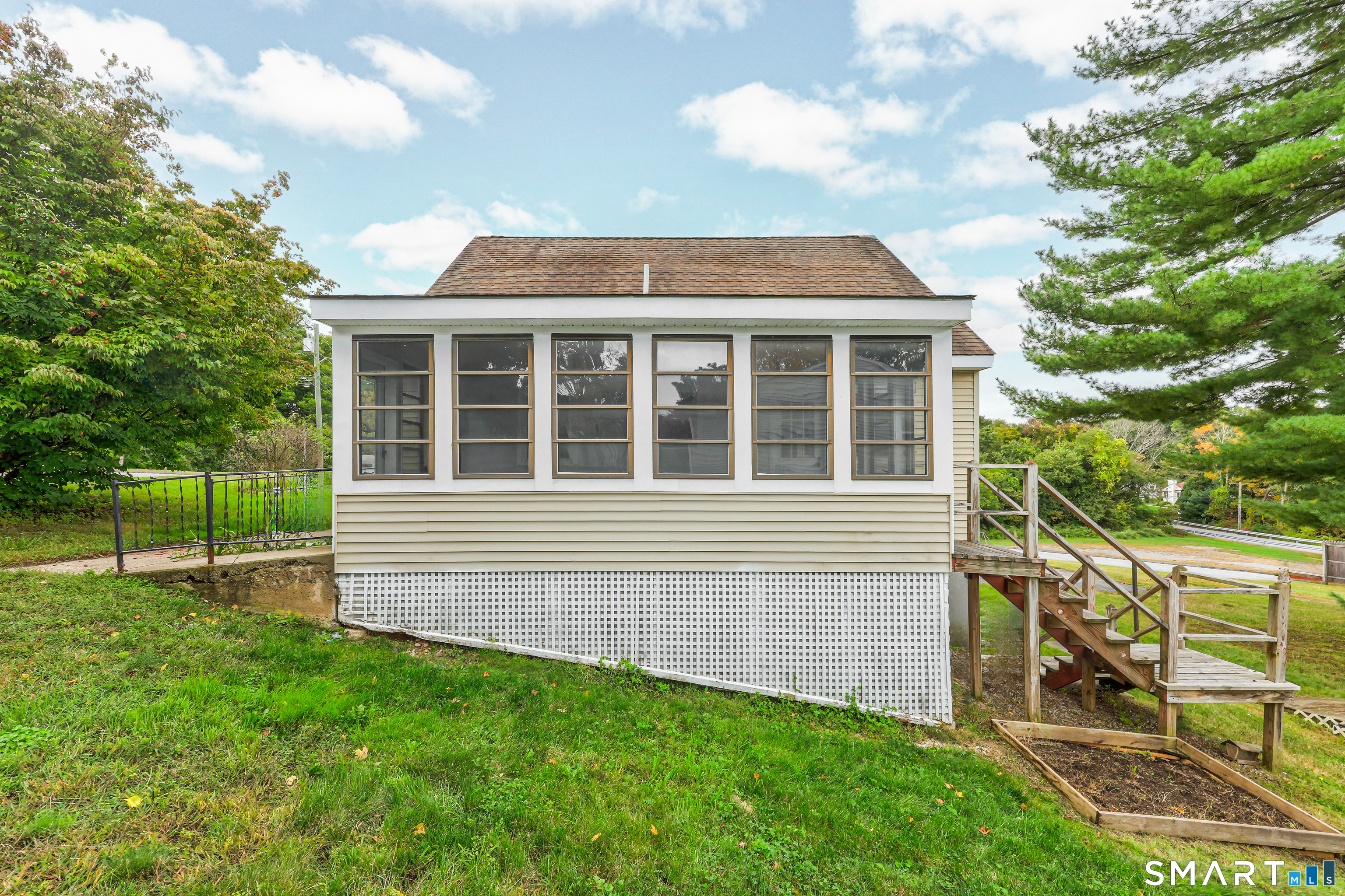 33 King Street Putnam CT 06260