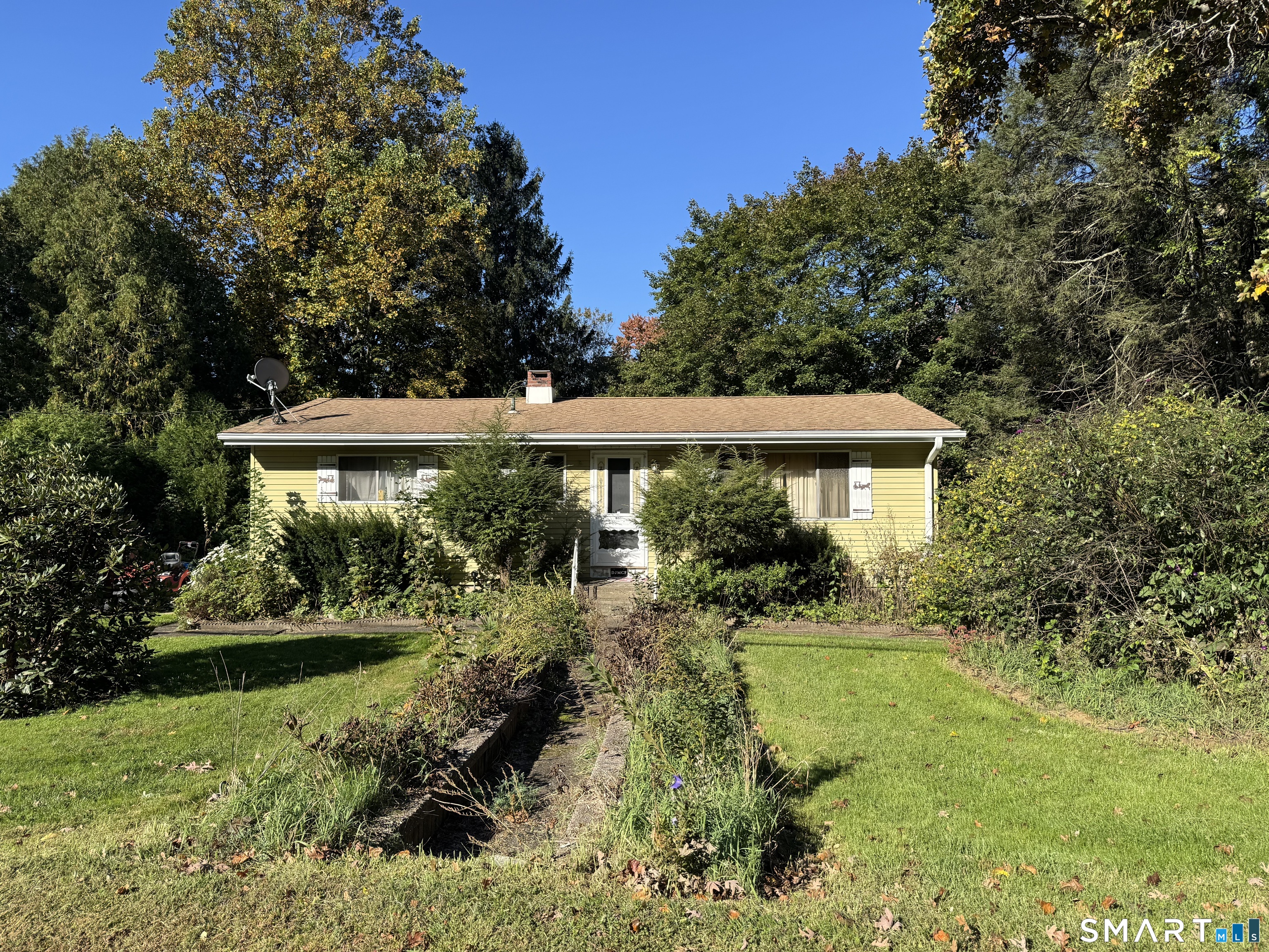 Naugatuck CT, 721 Maple Hill Road