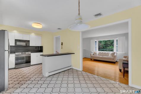 1144 Long Hill Road Guilford CT 06437