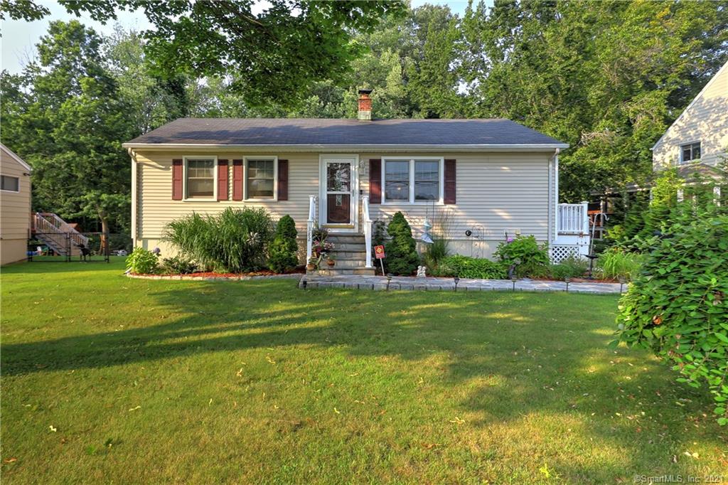 382 Pond Point Avenue Milford CT 06460