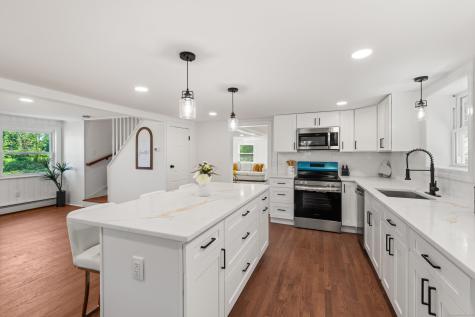 689 South Meriden Road Cheshire CT 06410