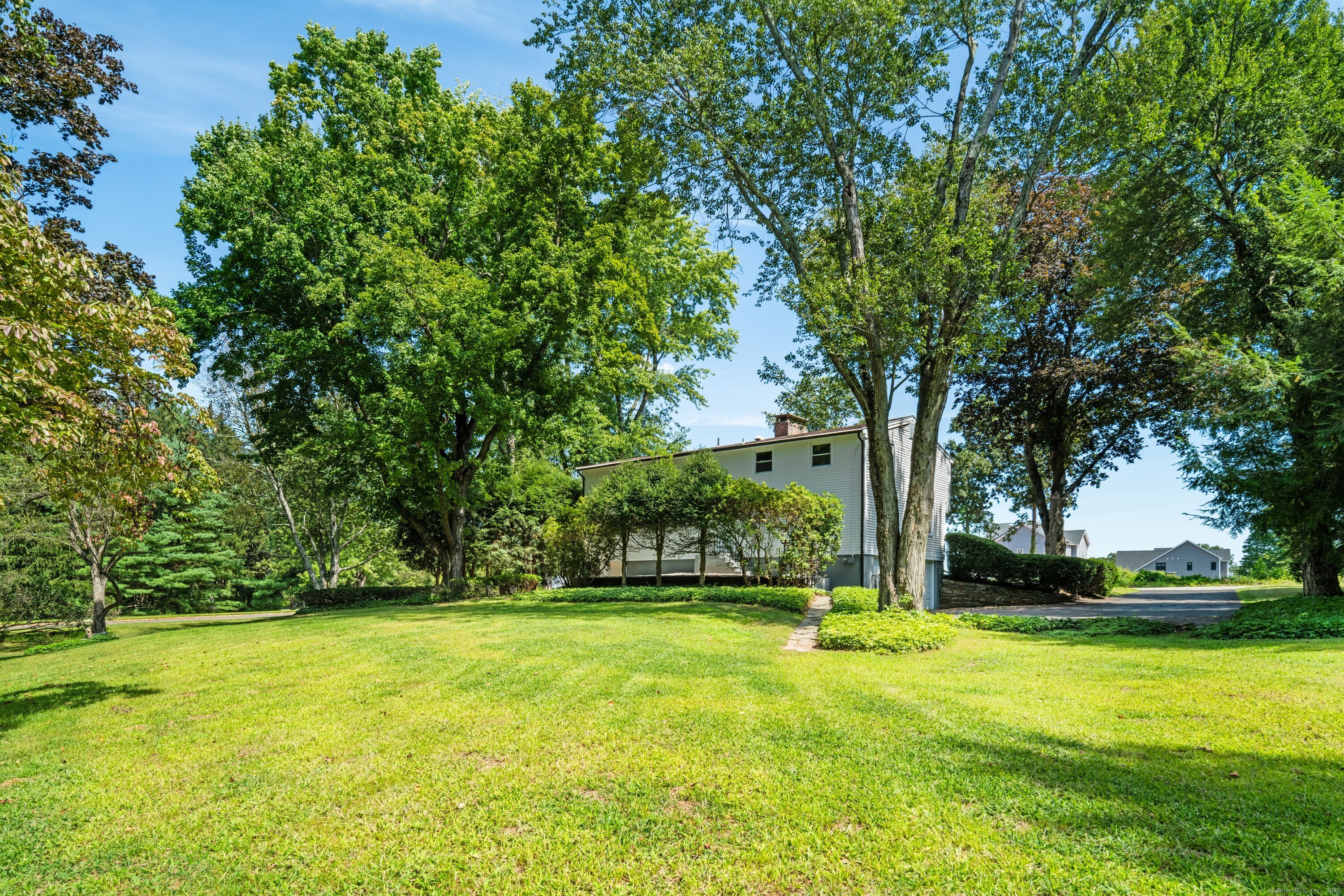 689 South Meriden Road Cheshire CT 06410