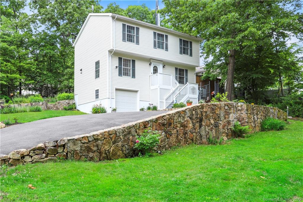 191 Kaechele Place Bridgeport CT 06606