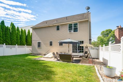 14 Lincoln Street Farmington CT 06085