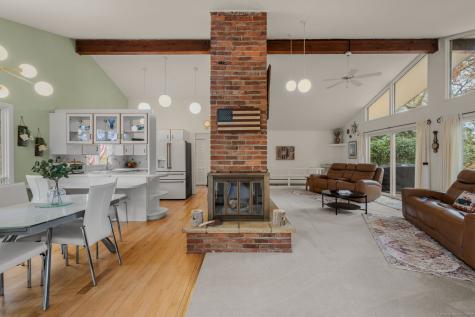 15 Goulart Drive Bozrah CT 06334