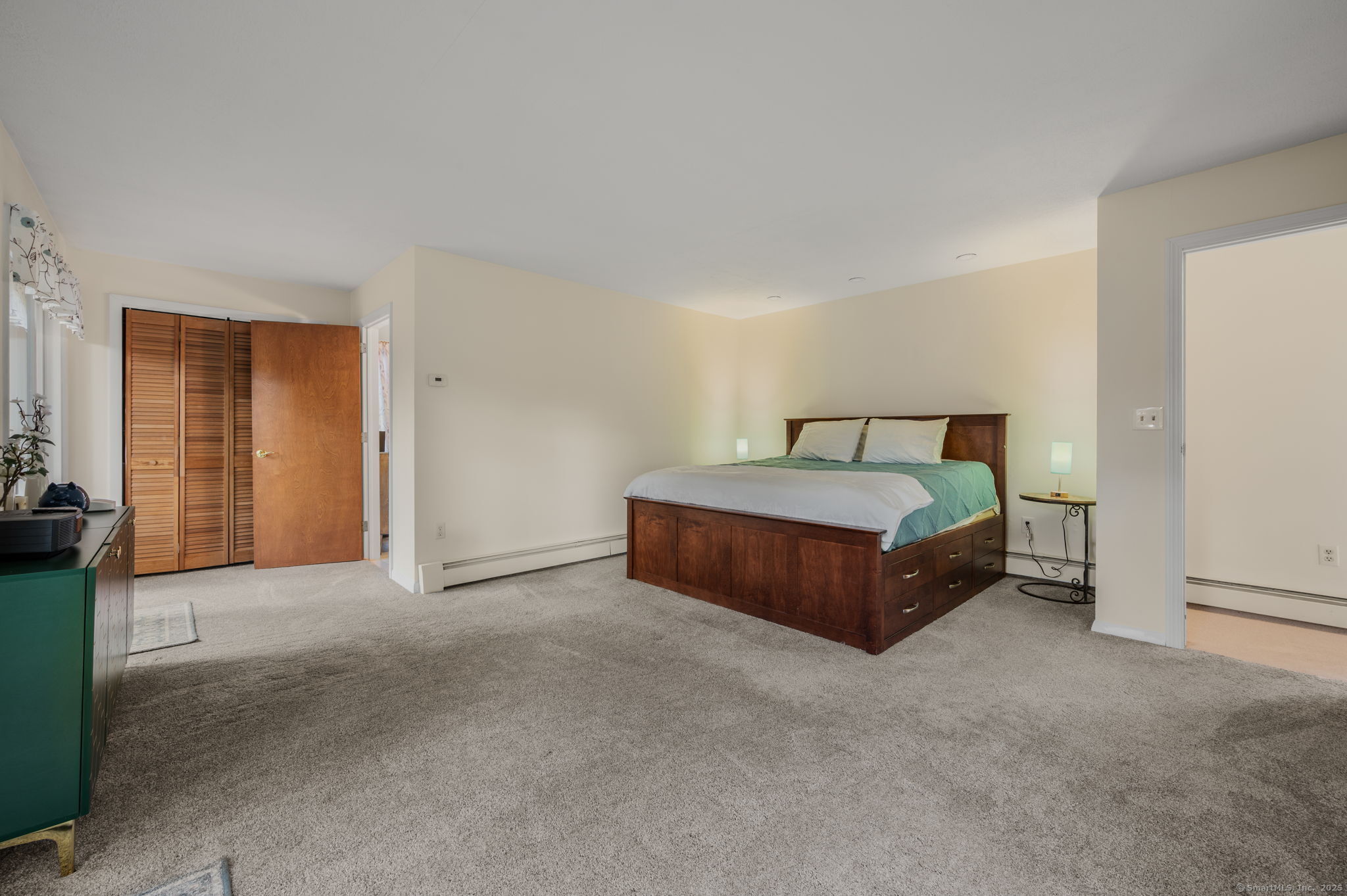 15 Goulart Drive Bozrah CT 06334