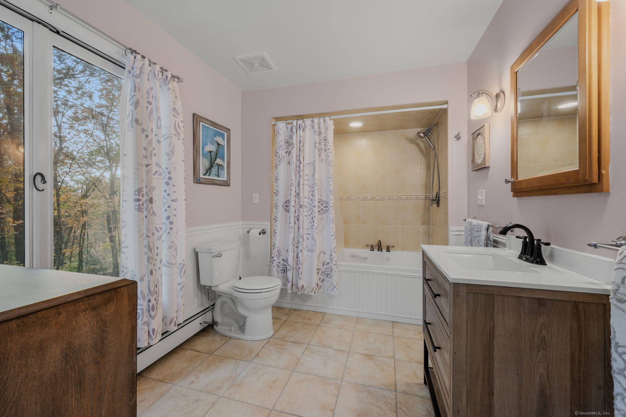 15 Goulart Drive Bozrah CT 06334