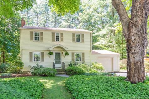 86 Lawrence Avenue Avon CT 06001