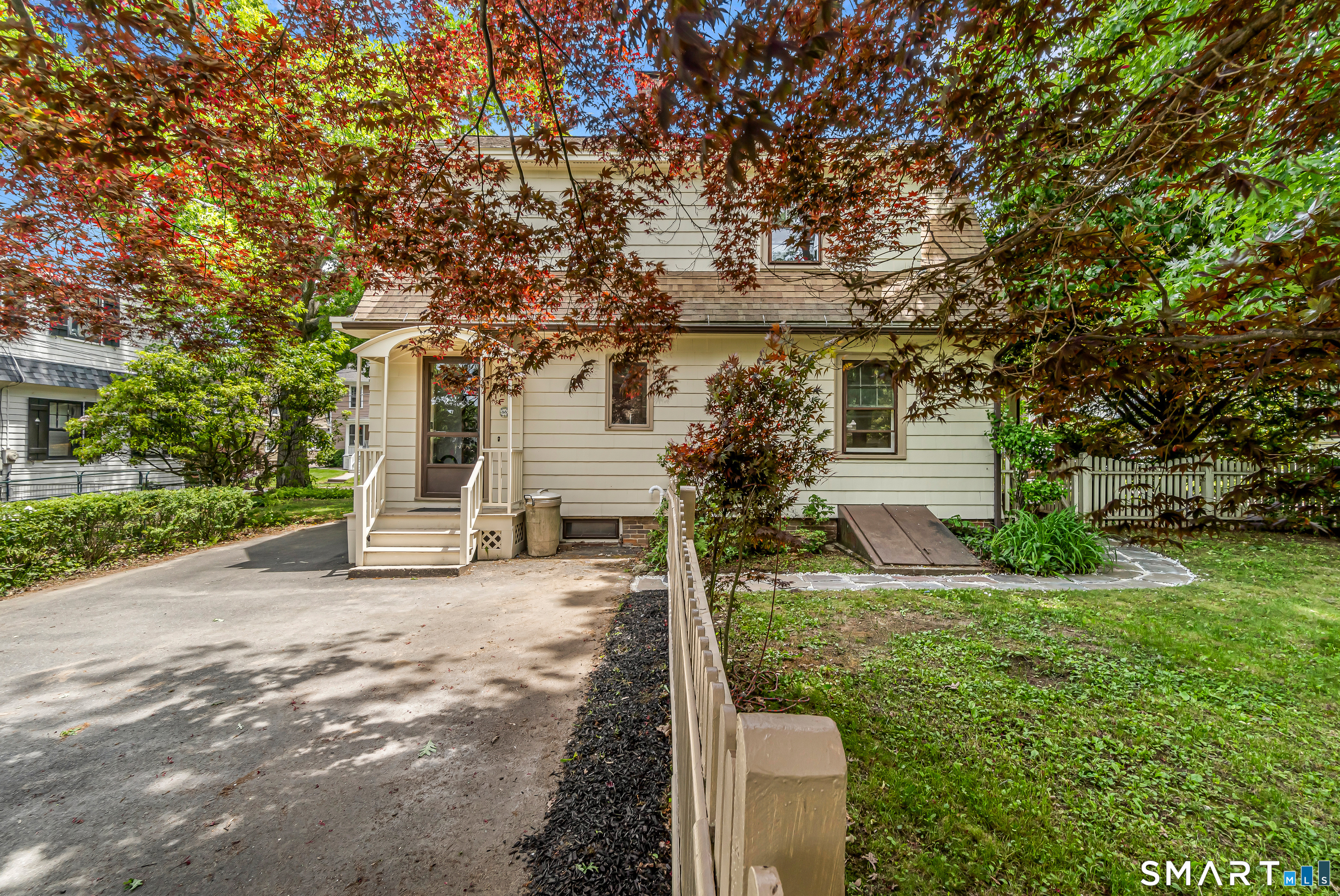 88 Coniston Avenue Waterbury CT 06708