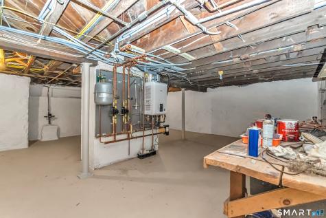 88 Coniston Avenue Waterbury CT 06708