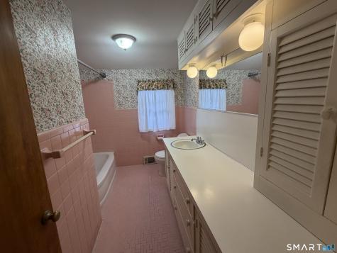 233 Conrad Street Naugatuck CT 06770