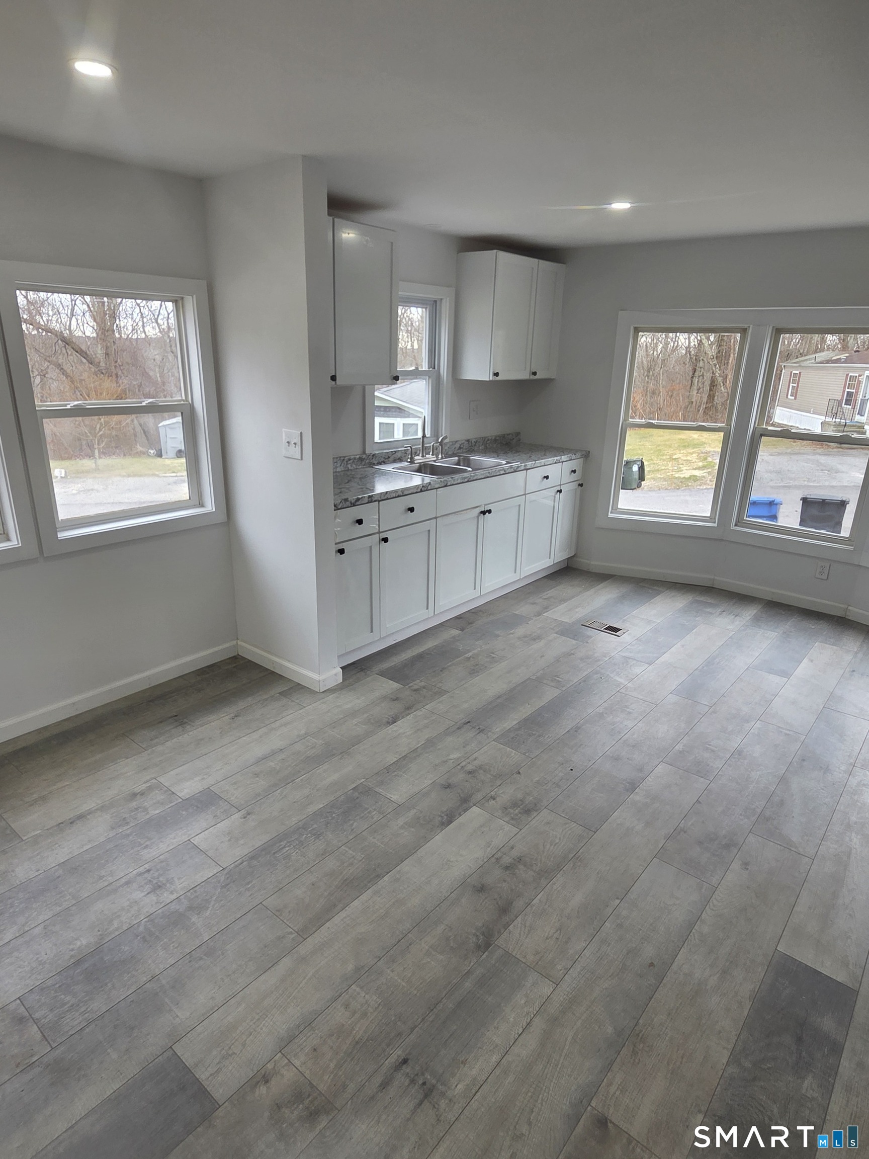 303 Mohegan Park Road Norwich CT 06360