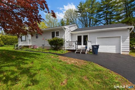 288 Woodstock Avenue Putnam CT 06260
