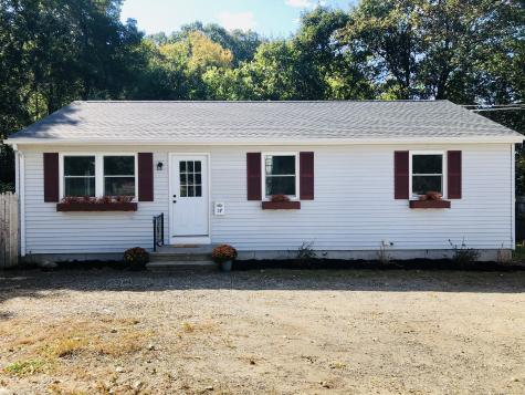 37 Walnut Street Putnam CT 06260