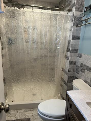 15 Oxford Lane Cromwell CT 06416