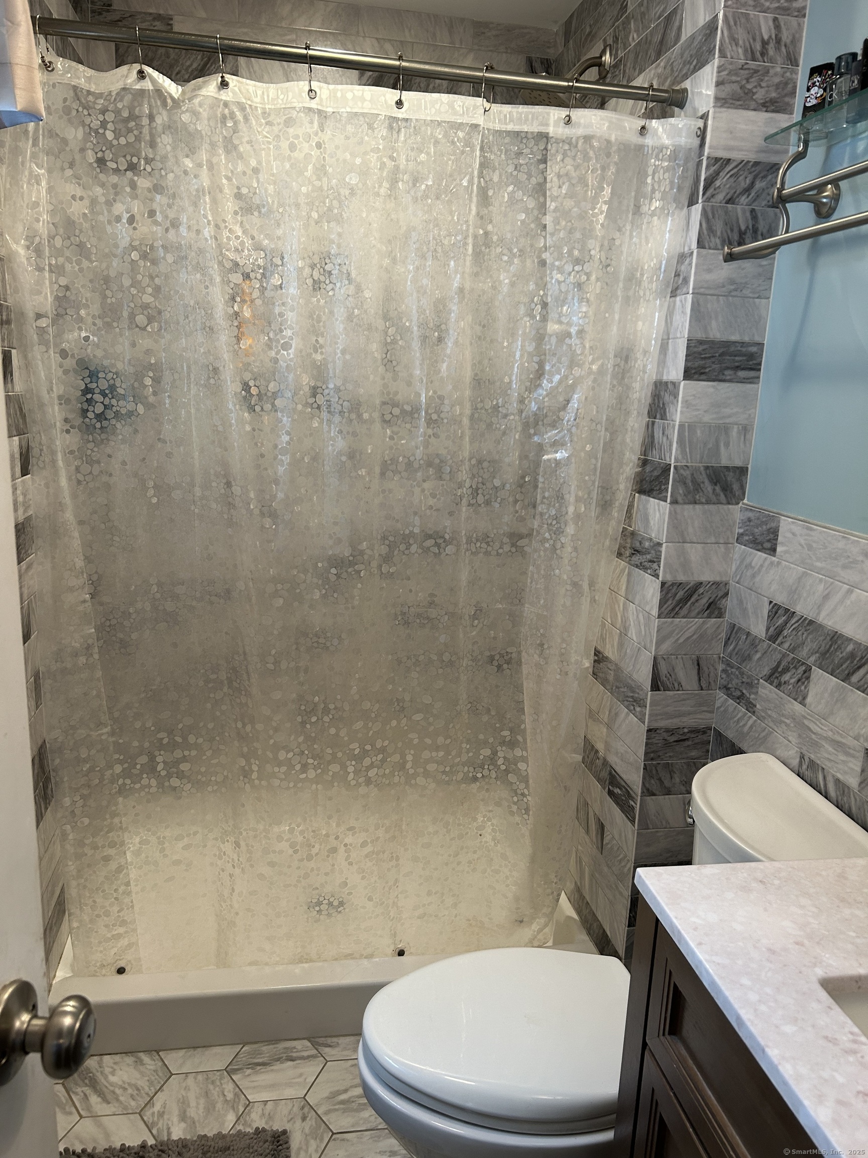 15 Oxford Lane Cromwell CT 06416