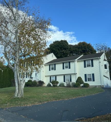 15 Oxford Lane Cromwell CT 06416
