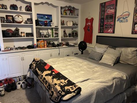 15 Oxford Lane Cromwell CT 06416