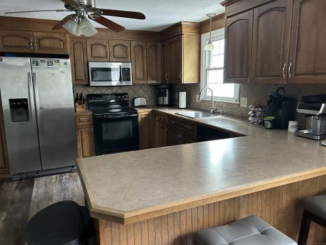 15 Oxford Lane Cromwell CT 06416