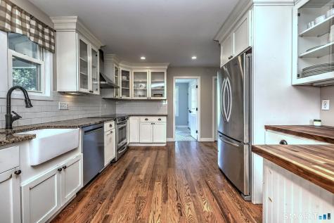 174 Mill Plain Road Branford CT 06405