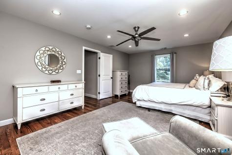 174 Mill Plain Road Branford CT 06405