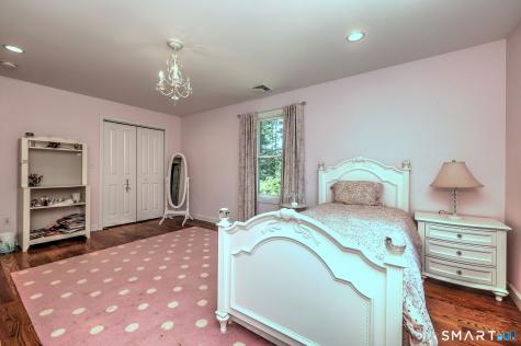 174 Mill Plain Road Branford CT 06405