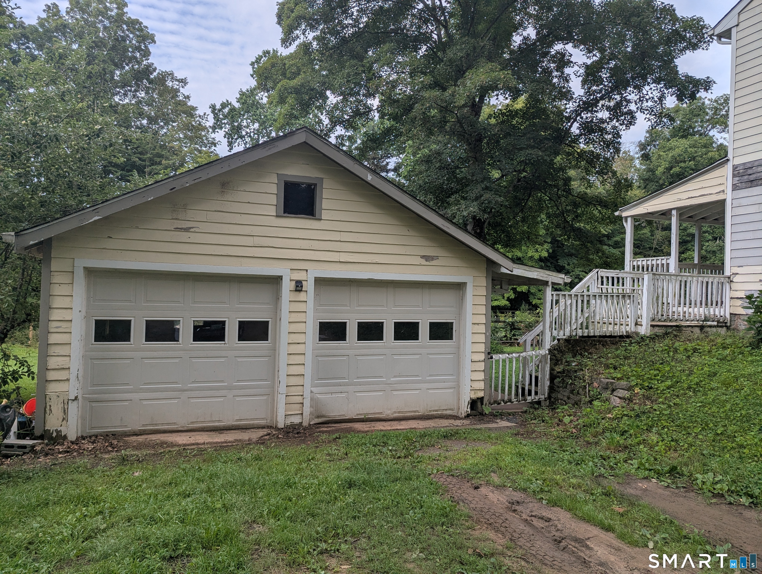 174 Mill Plain Road Branford CT 06405