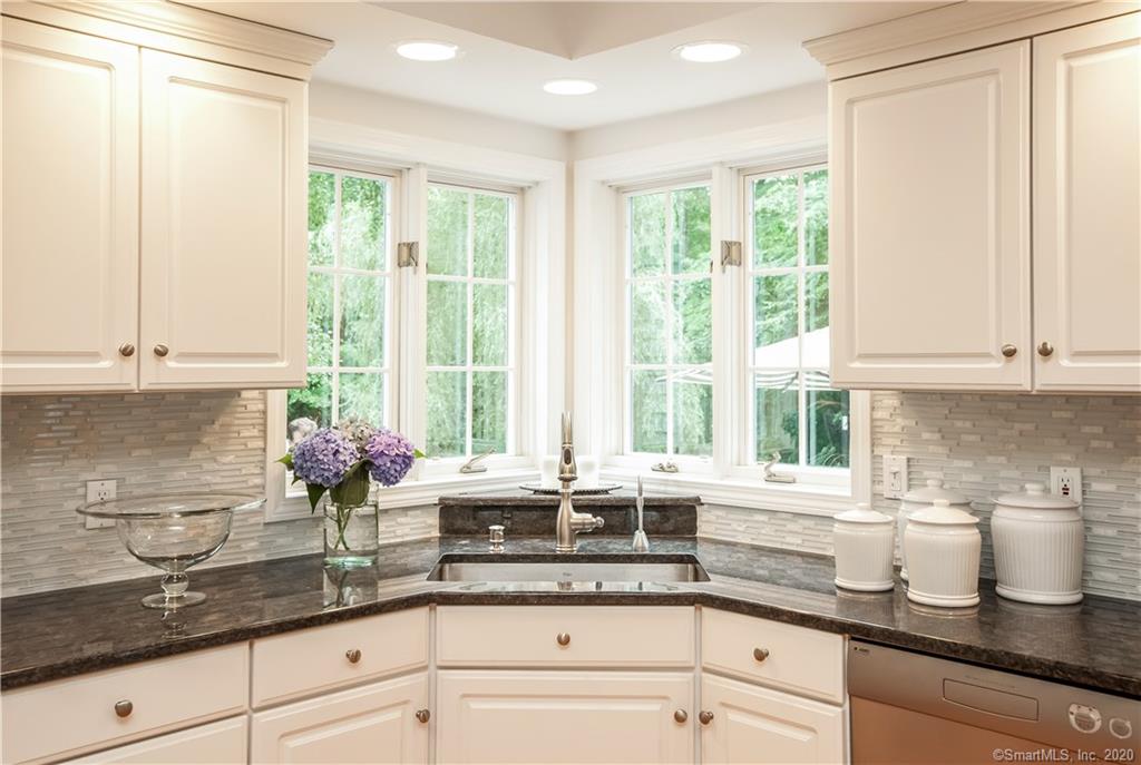 85 Greenbrier Drive Guilford CT 06437