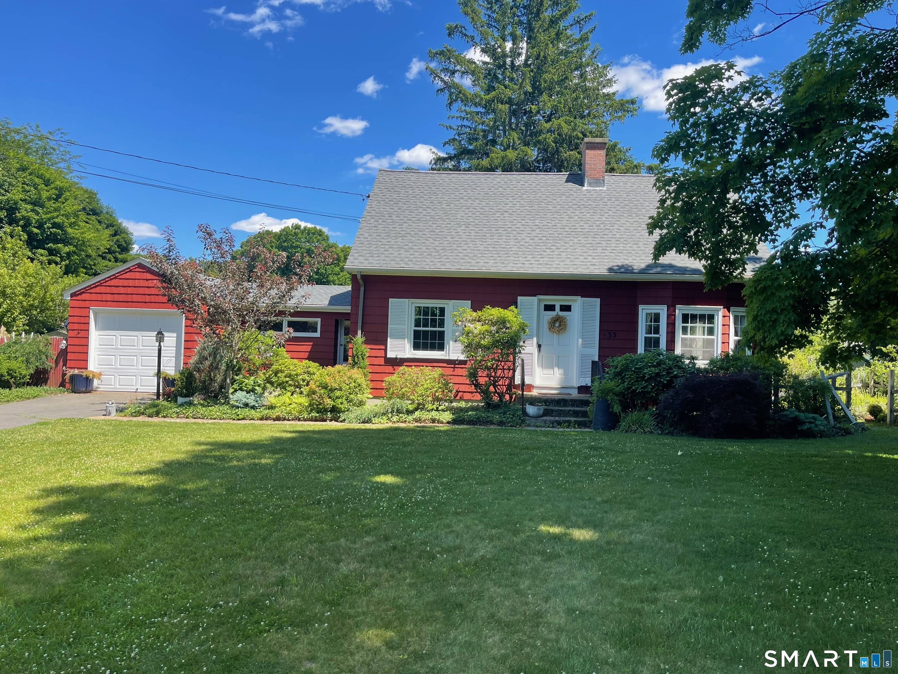 135 Spoonville Road East Granby CT 06026