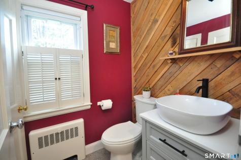 135 Spoonville Road East Granby CT 06026