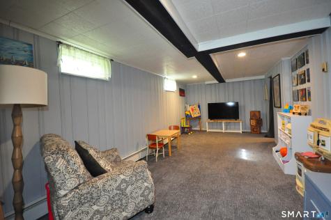 135 Spoonville Road East Granby CT 06026