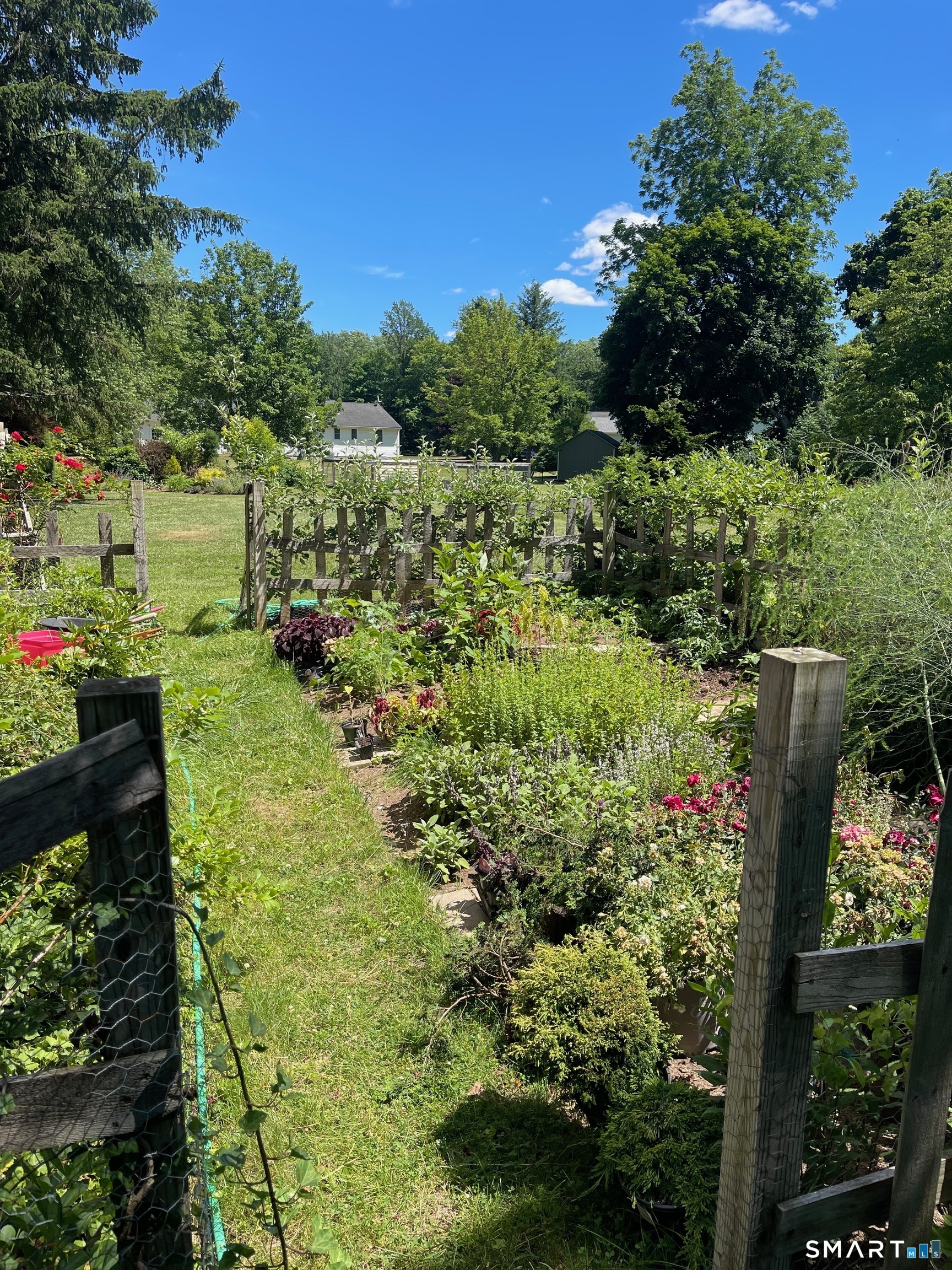 135 Spoonville Road East Granby CT 06026