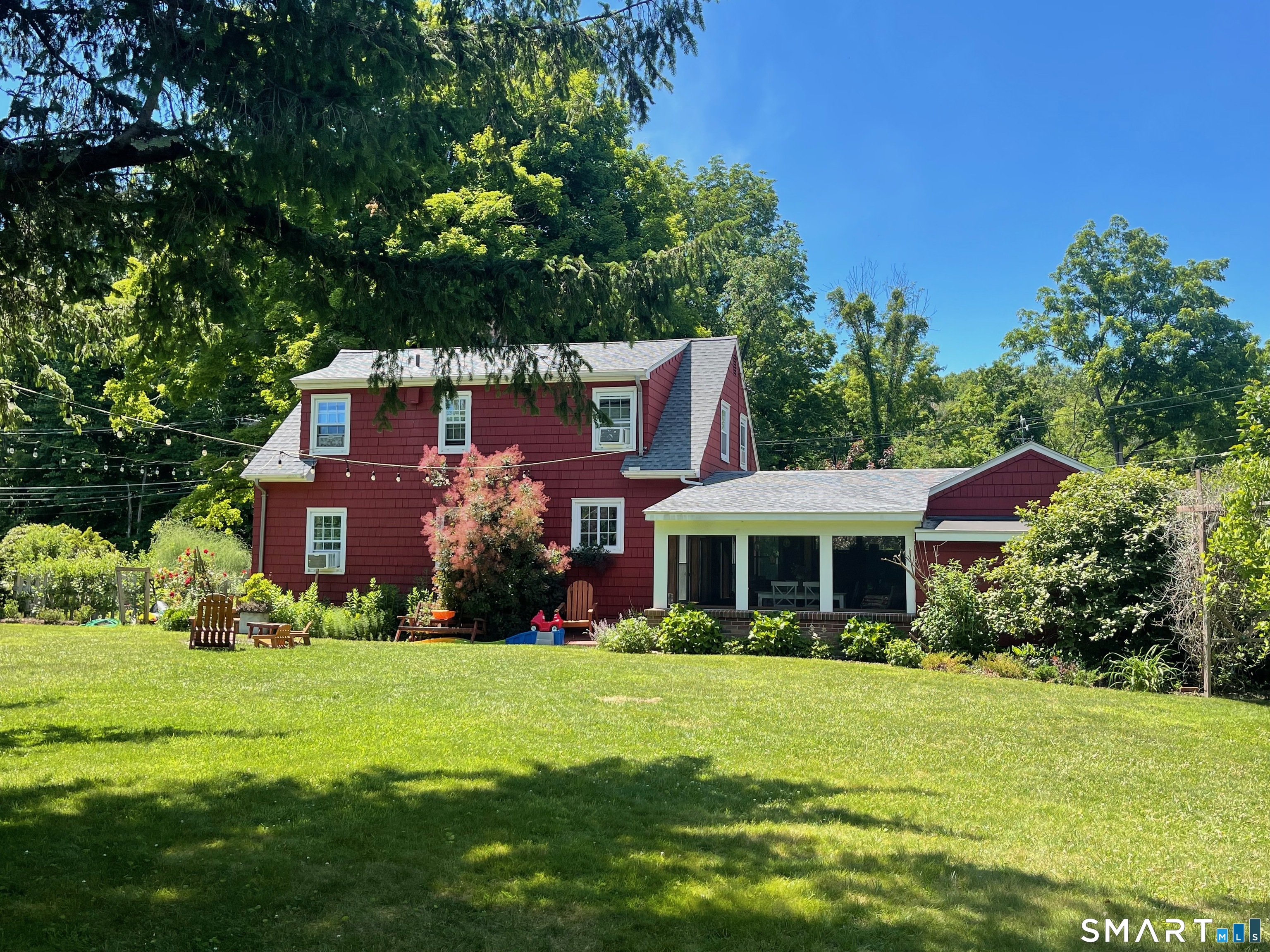 135 Spoonville Road East Granby CT 06026