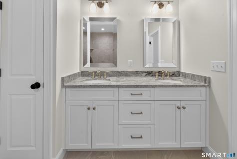 10 Maple Avenue Bristol CT 06010