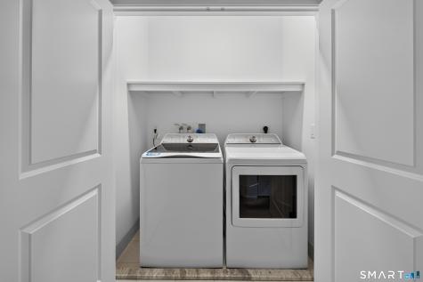 10 Maple Avenue Bristol CT 06010