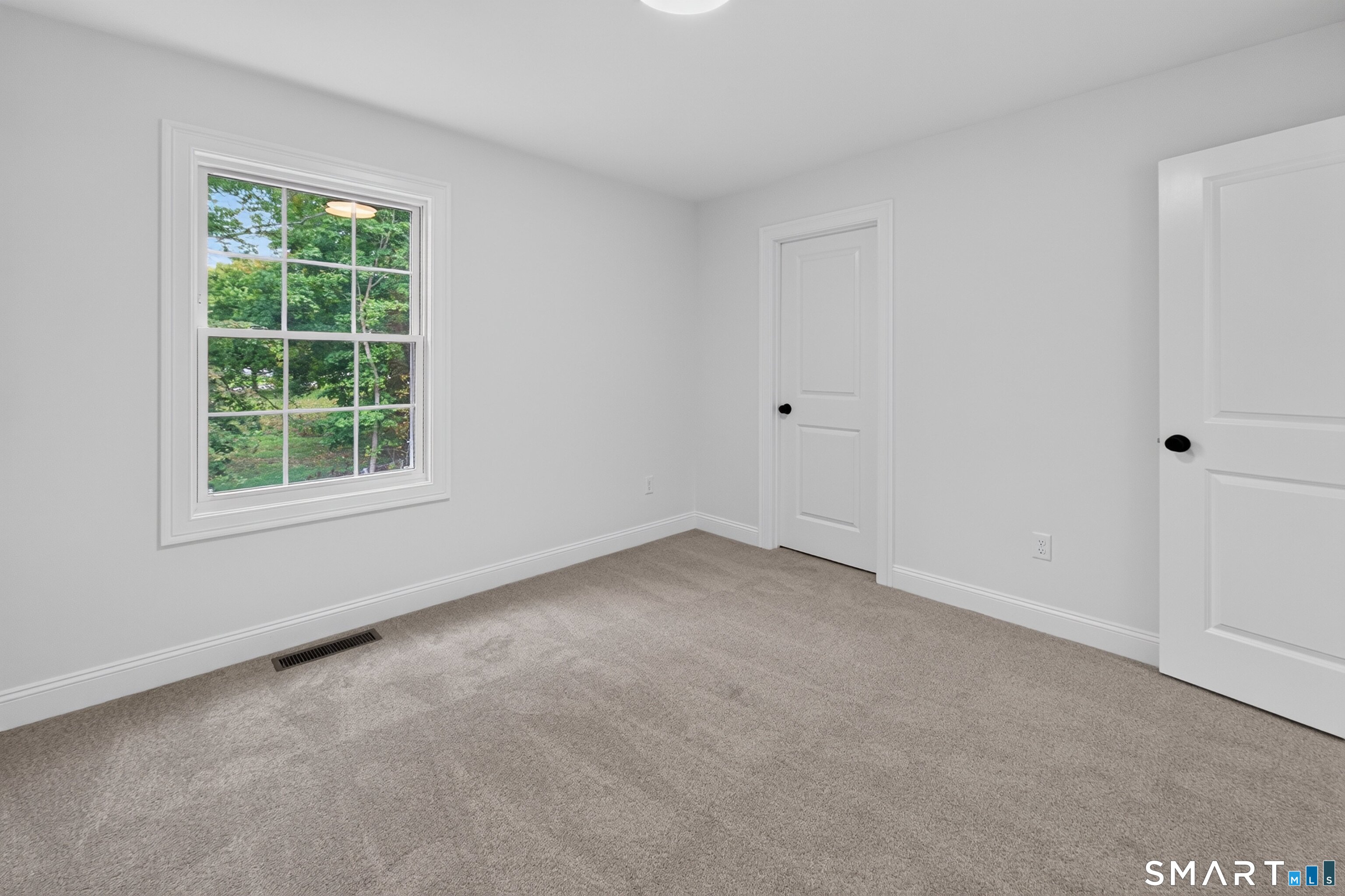 10 Maple Avenue Bristol CT 06010