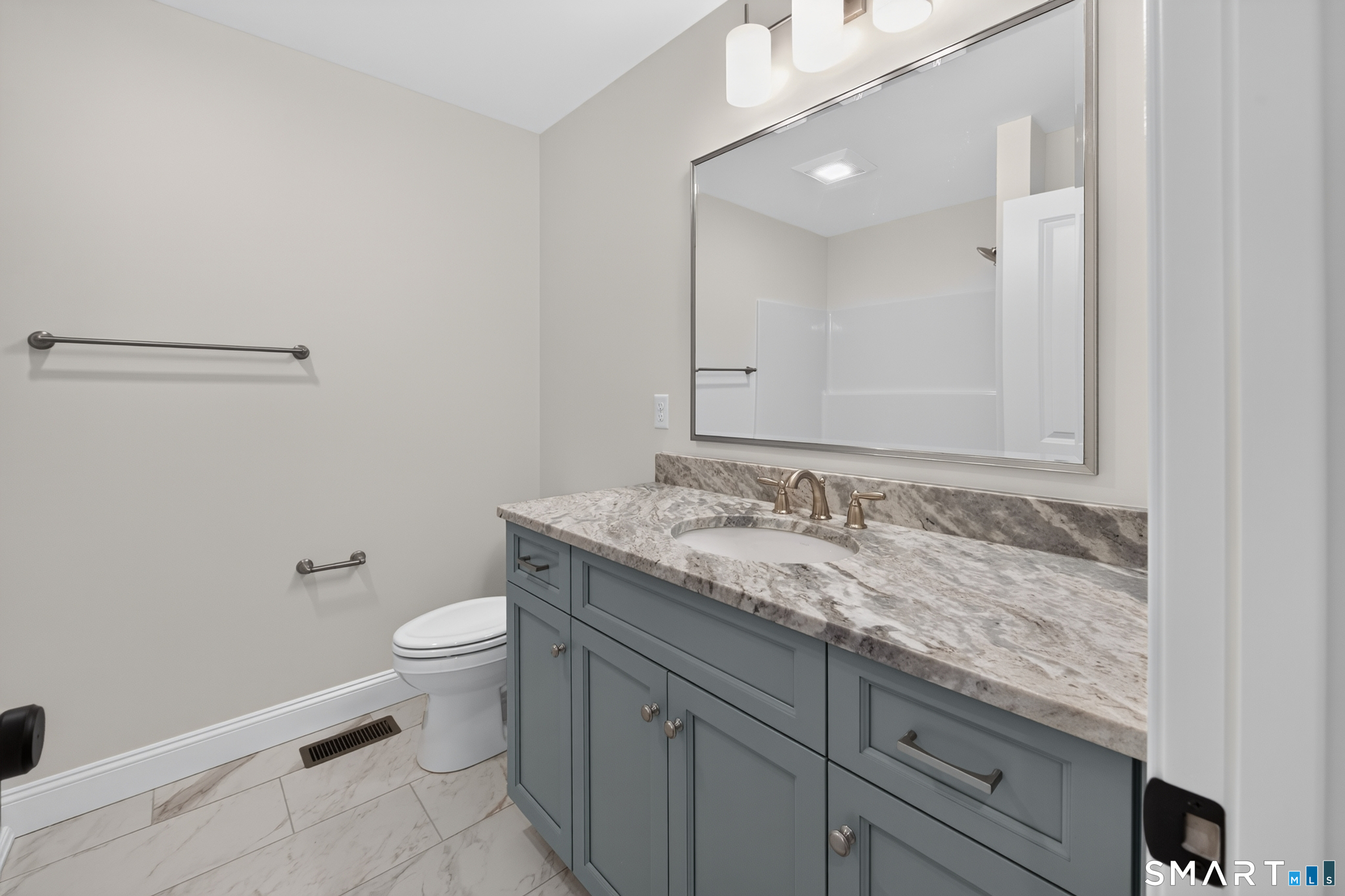10 Maple Avenue Bristol CT 06010