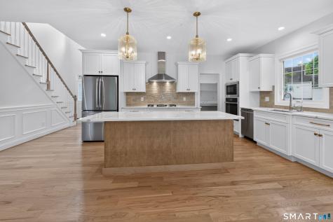 10 Maple Avenue Bristol CT 06010