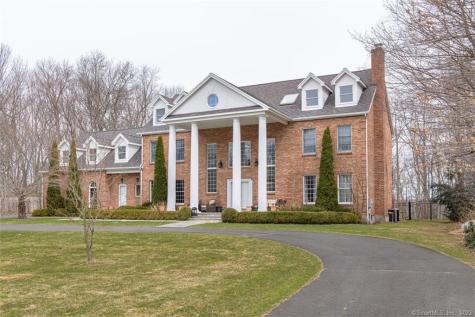 46 Daniel Trace Burlington CT 06013