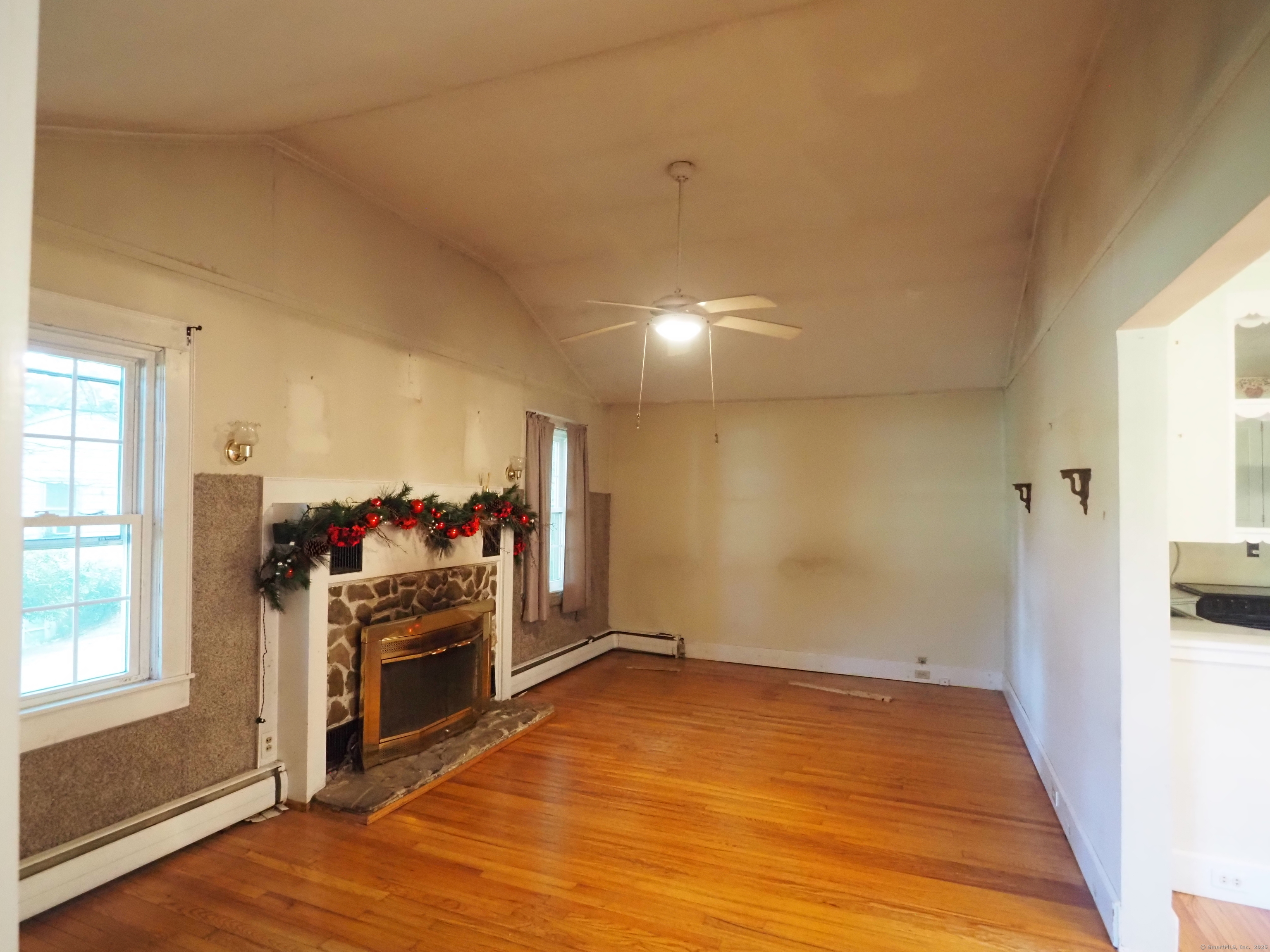 45 Macht Road Columbia CT 06237