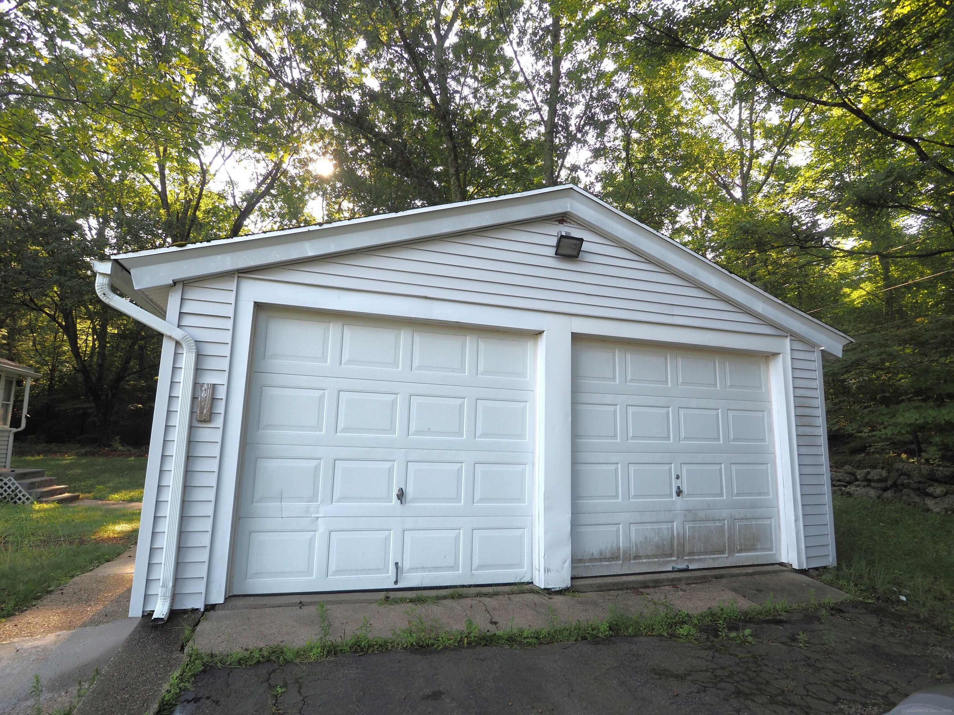 45 Macht Road Columbia CT 06237