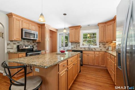 41 Emma Street Seymour CT 06483