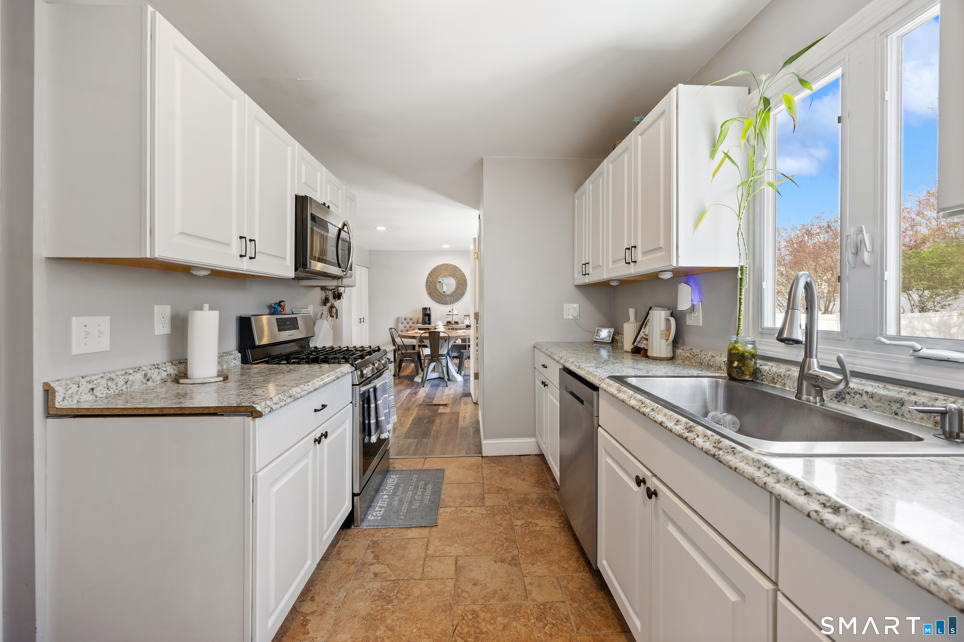 101 Sunset Drive Derby CT 06418
