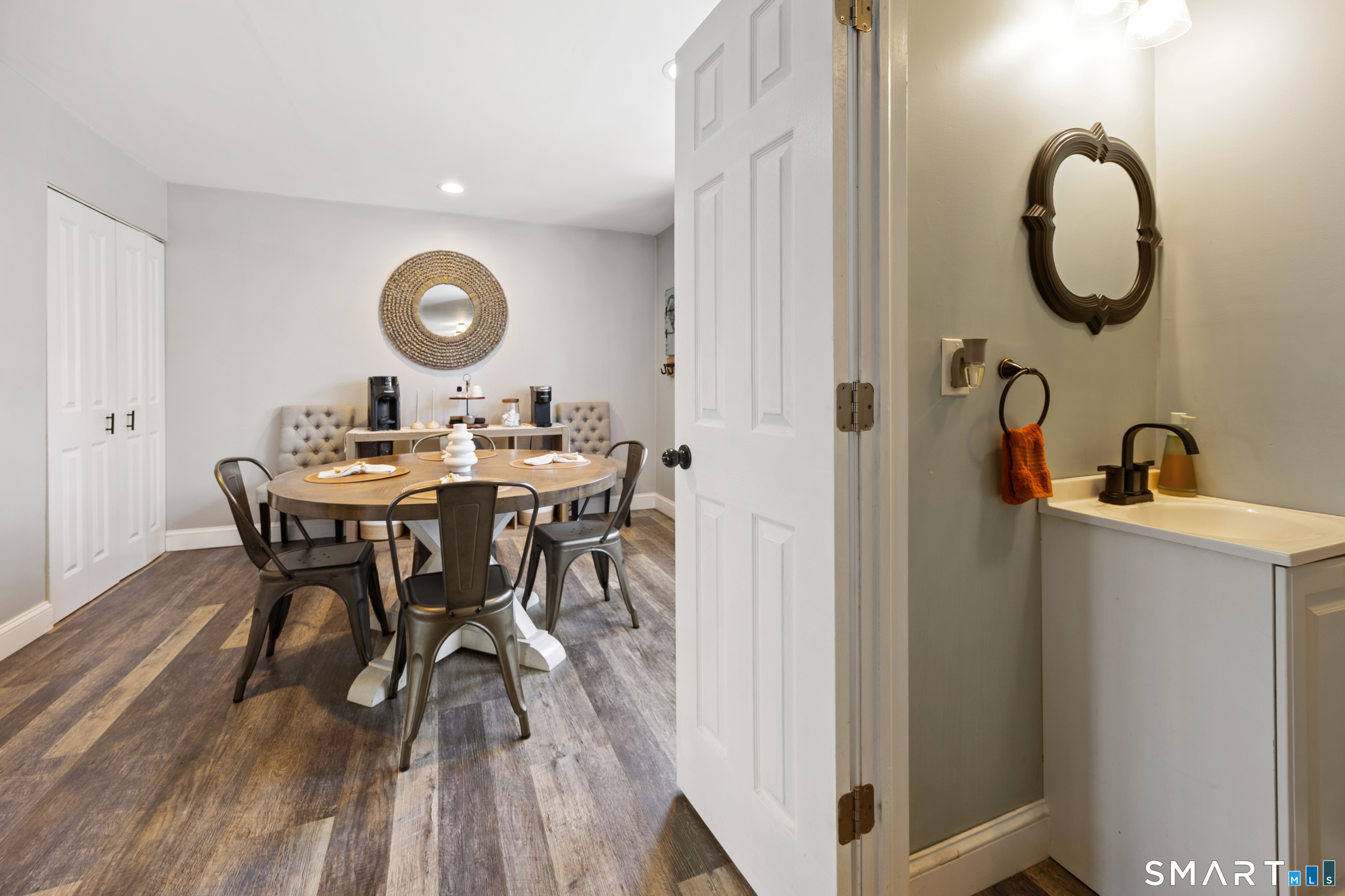 101 Sunset Drive Derby CT 06418